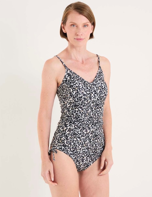 Traje de baño completo estampado animal print para mujer 1