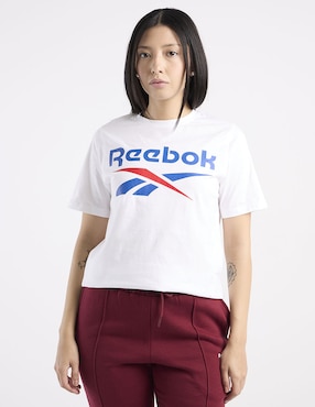 Playera manga corta Reebok cuello redondo para mujer