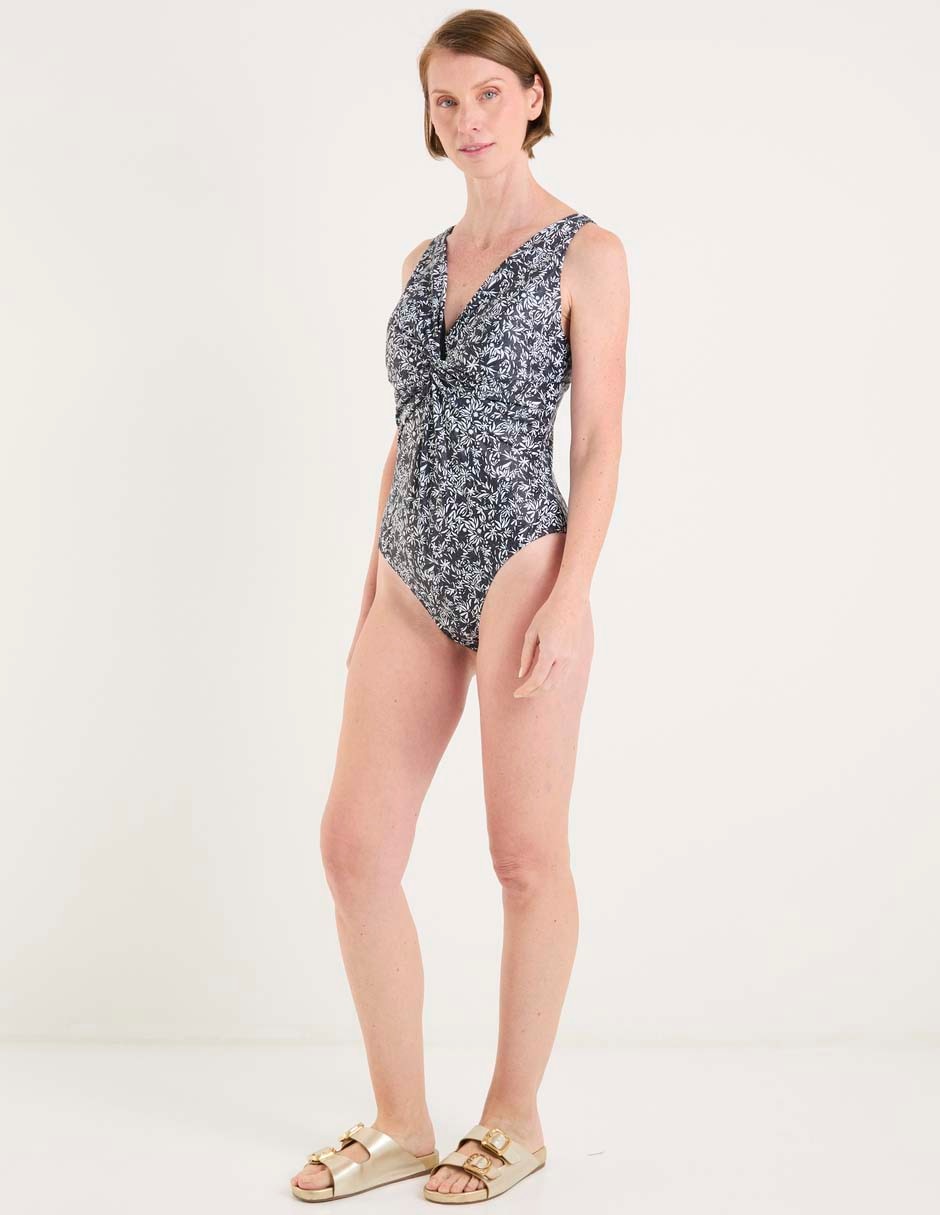Traje de baño completo estampado floral para mujer 3