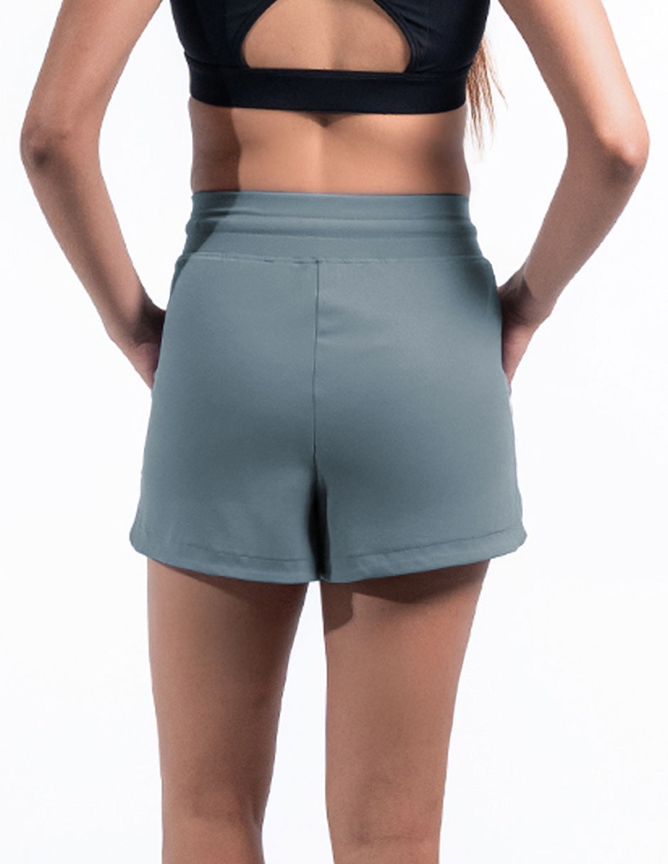Short con bolsillos para entrenamiento mujer 2
