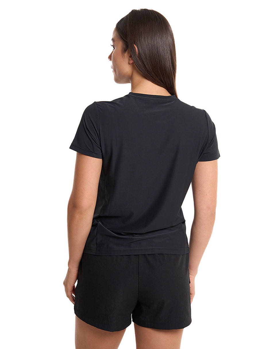 Playera deportiva para entrenamiento de mujer 6