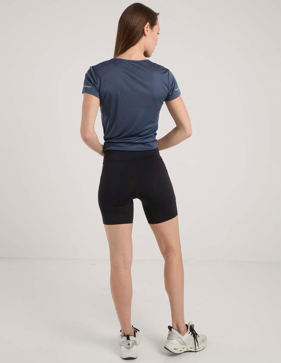 Short con bolsillos para entrenamiento mujer 6